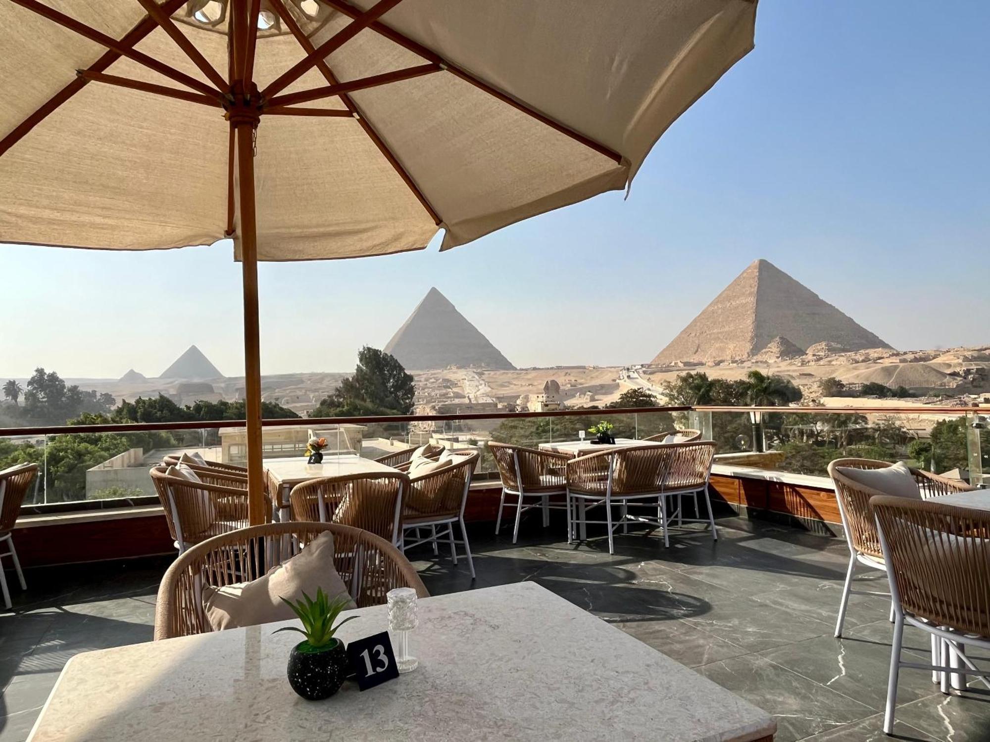 Shadow Pyramids Suites And Jacuzzi Kafret el-Gabal Kültér fotó